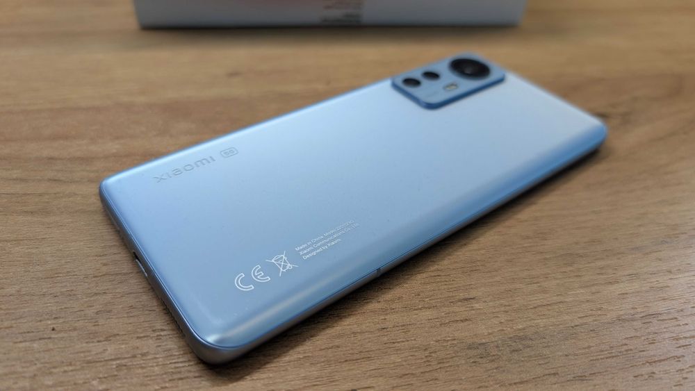 Smartfon Xiaomi Mi 12 128GB stan bdb+ Polska dystrybucja. 1-właściciel