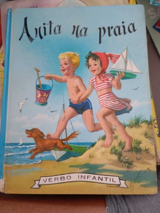 Livros e coleções antigas