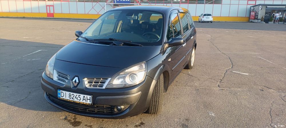 Рено сценік 2  1.9 дизель  Автомат