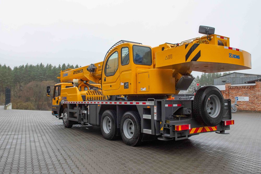Автокрани XCMG від 25 до 100 тон