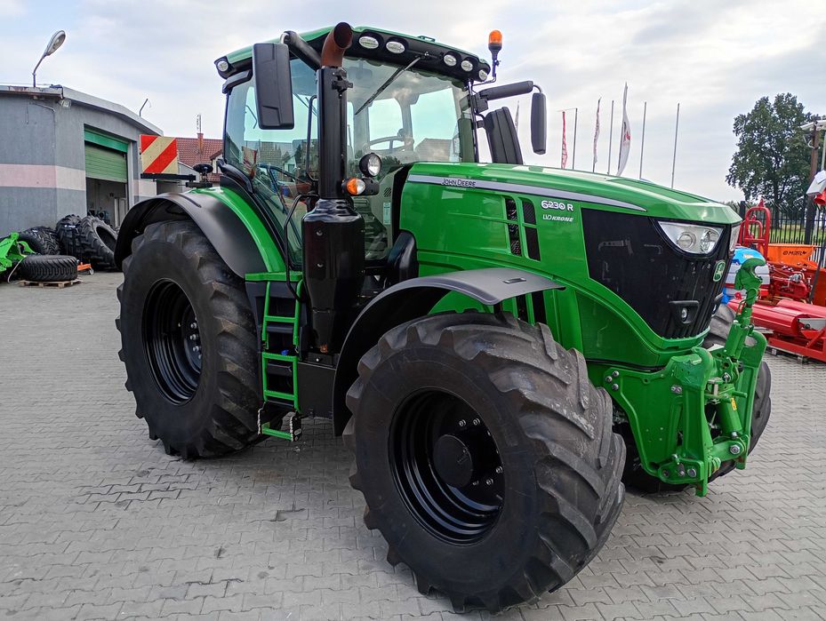 John Deere 6230R Ultimate Edition + CommandPro z Niemiec, tylko 4299h