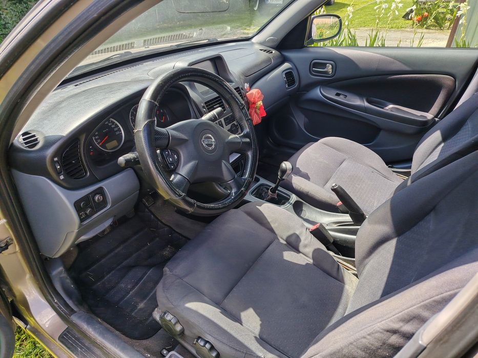 Nissan Almera N16