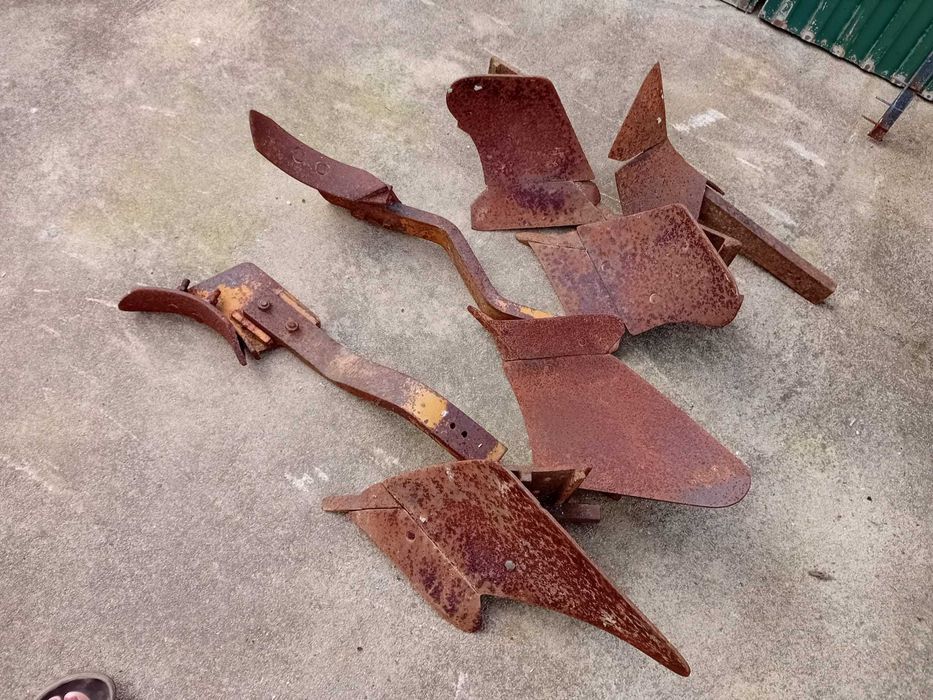 Alfaia agrícola - Escarificador