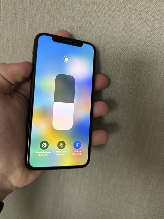 Айфон X на 256 ГБ