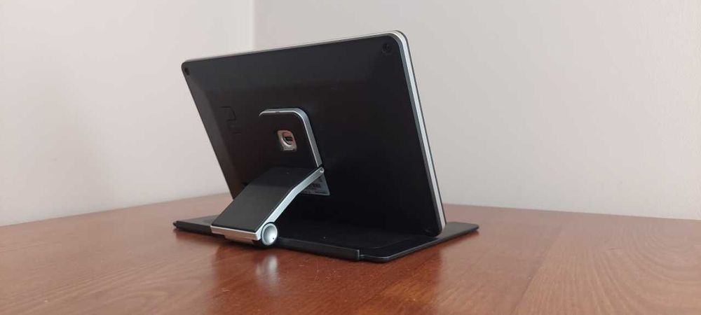 Mimo UM-760 - Monitor 7" zasilany przez USB