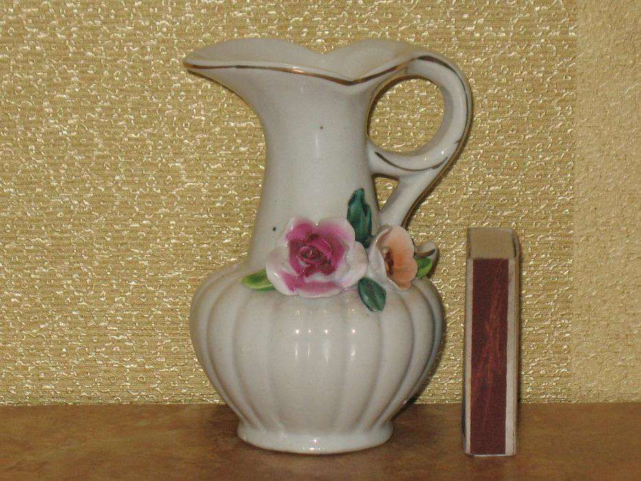 Вазочка"Цветы". Кувшин"Цветы".Фарфор. 10см.