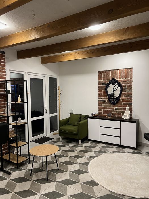 Оренда робочого місця в студіі