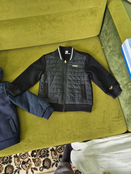 Куртки на ріст 98. Нові.