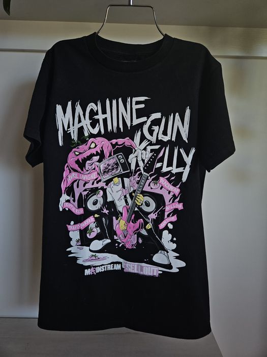 T-shirt Machine Gun Kelly Tour official merch