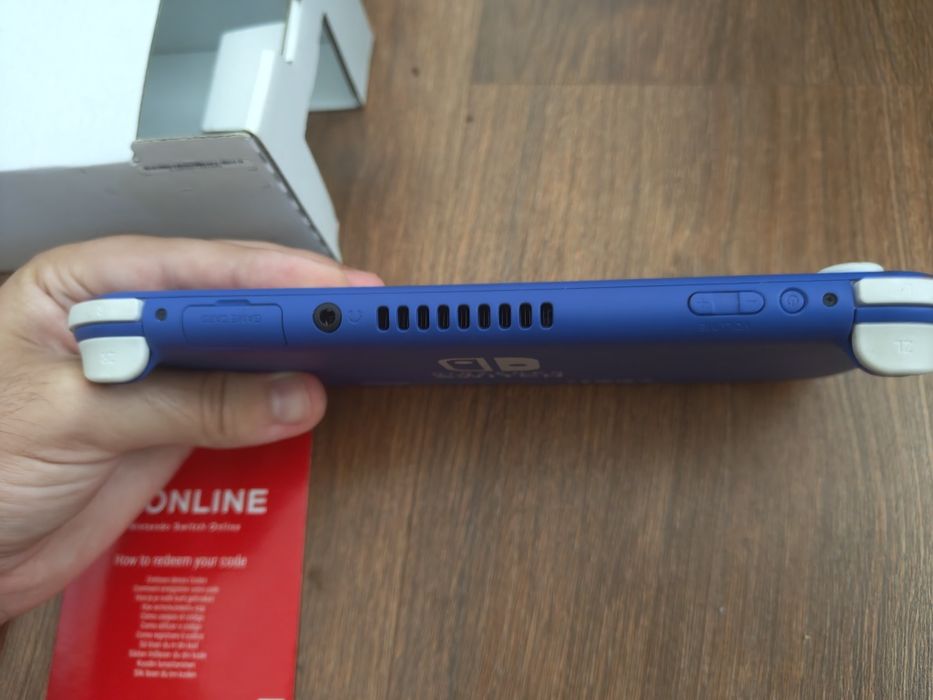 Nintendo switch lite