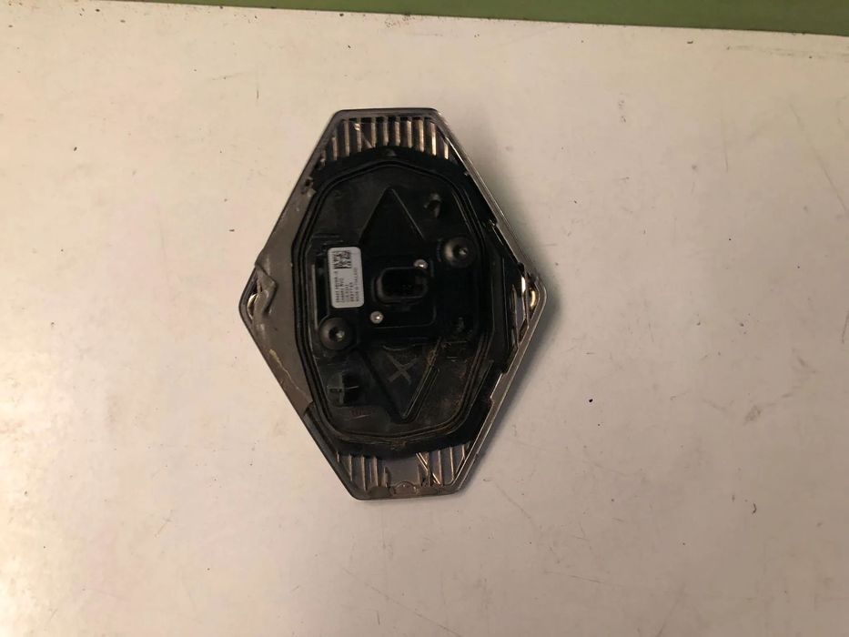 RENAULT CLIO V 5 AILERON SÍMBOLO 3 STOP FECHO MALA - Z535