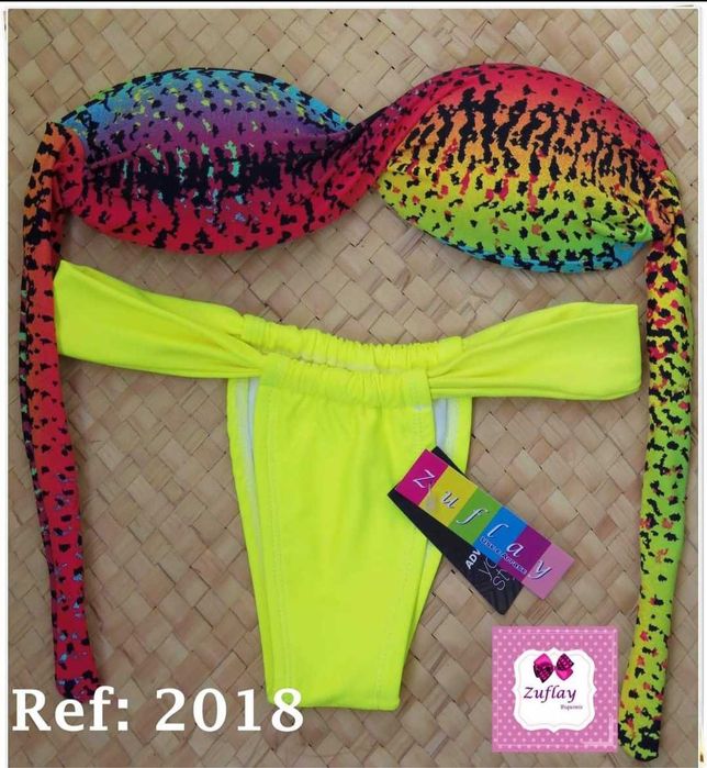 Biquinis e fatos de banhos brasileiro