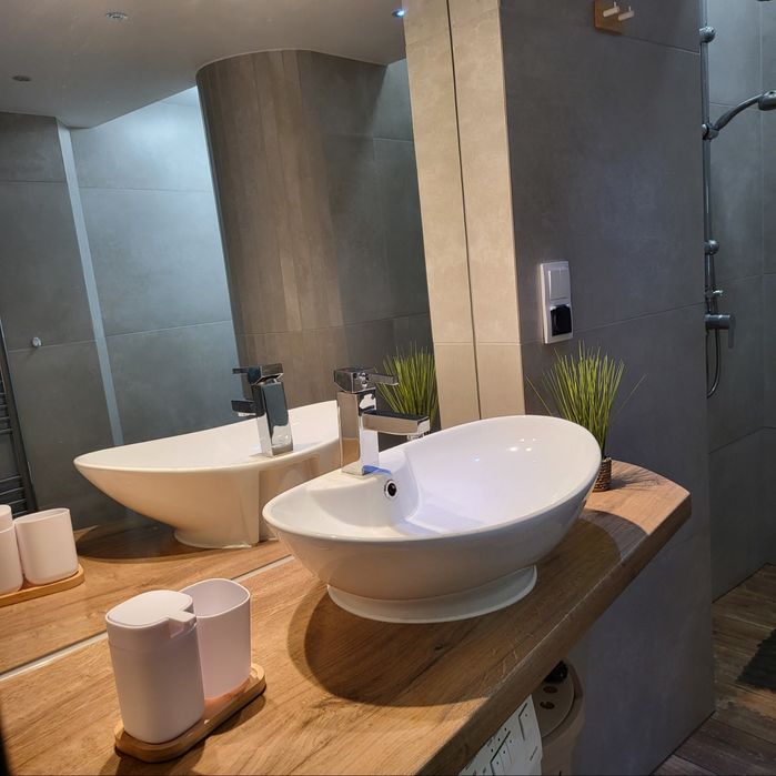 FERIE blisko stoków ZIELENIEC /Apartament KUDOWY  ZDRÓJ