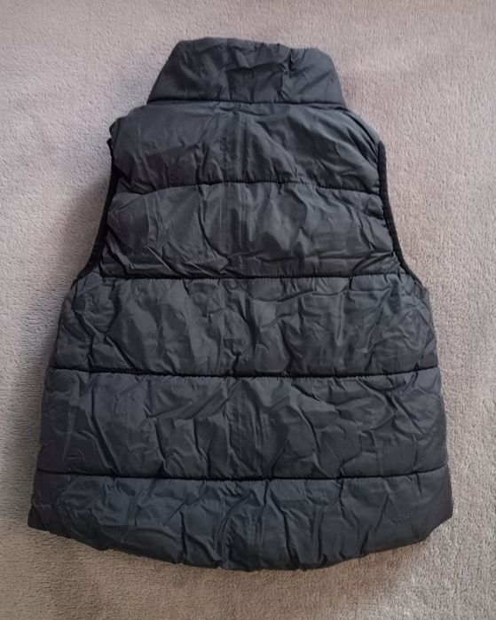 Жилетка H&M 92-98 р. весна на хлопчика 2-3 роки желетка