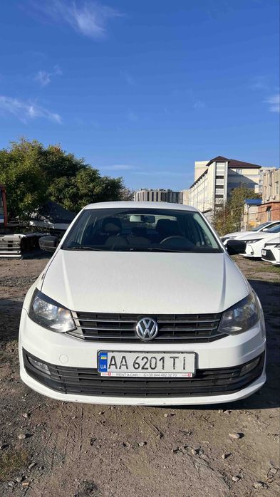 продаж авто VW Polo Sedan 1,6