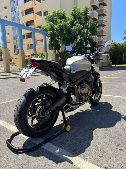 Honda CB 650 R de 2019