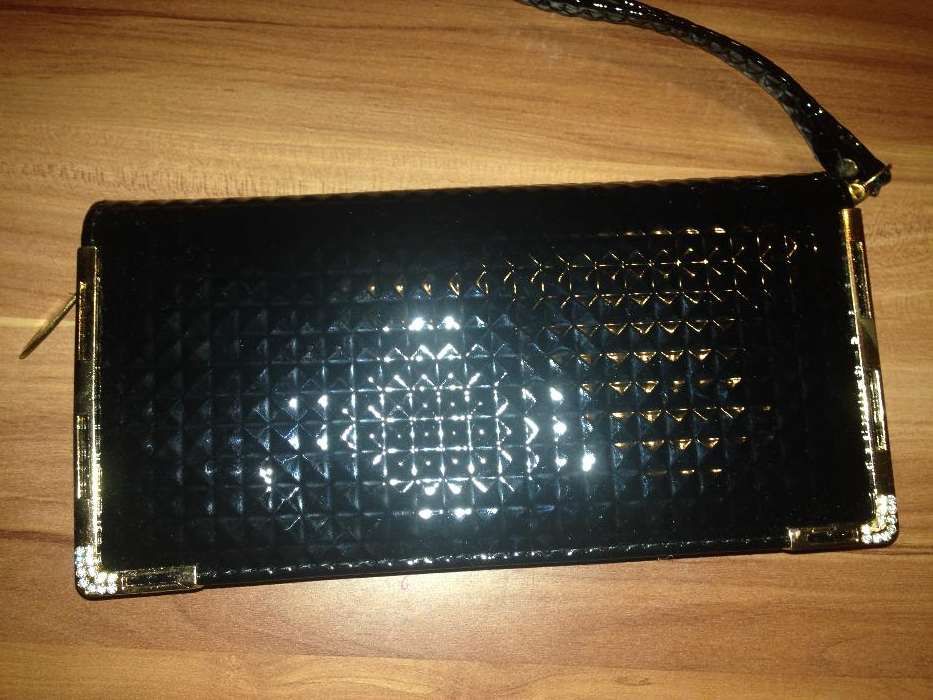 Sprzedam Portfel Damski