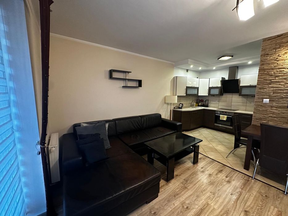 Wynajmę mieszkanie 54 m² + taras 25 m² + piwnica