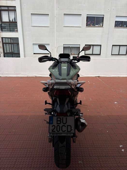 Honda NC750X - 2025