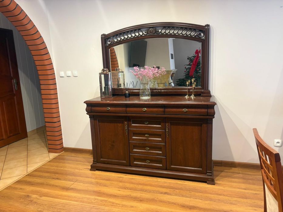 Stylowa drewniana komoda w stanie bdb. Zapraszam i polecam!!