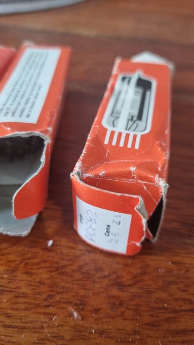 Lampy elektronowe pcf82 ey86