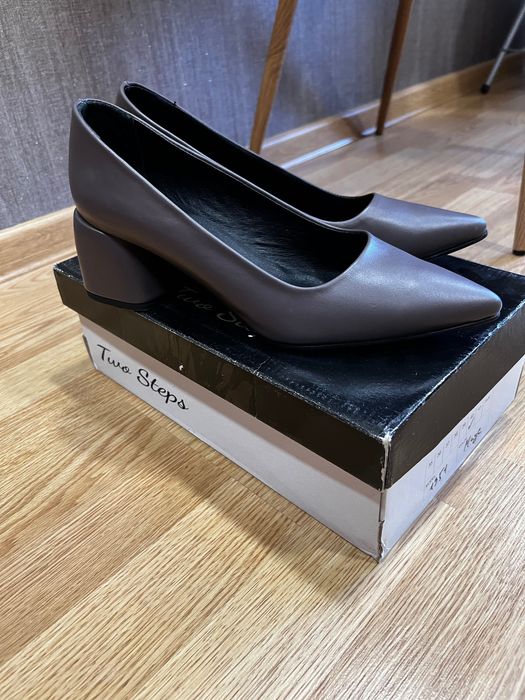 Туфлі з натуральної шкіри