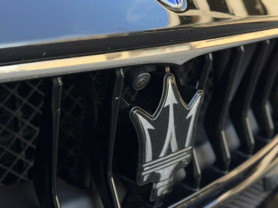 Maserati Ghibli      2019