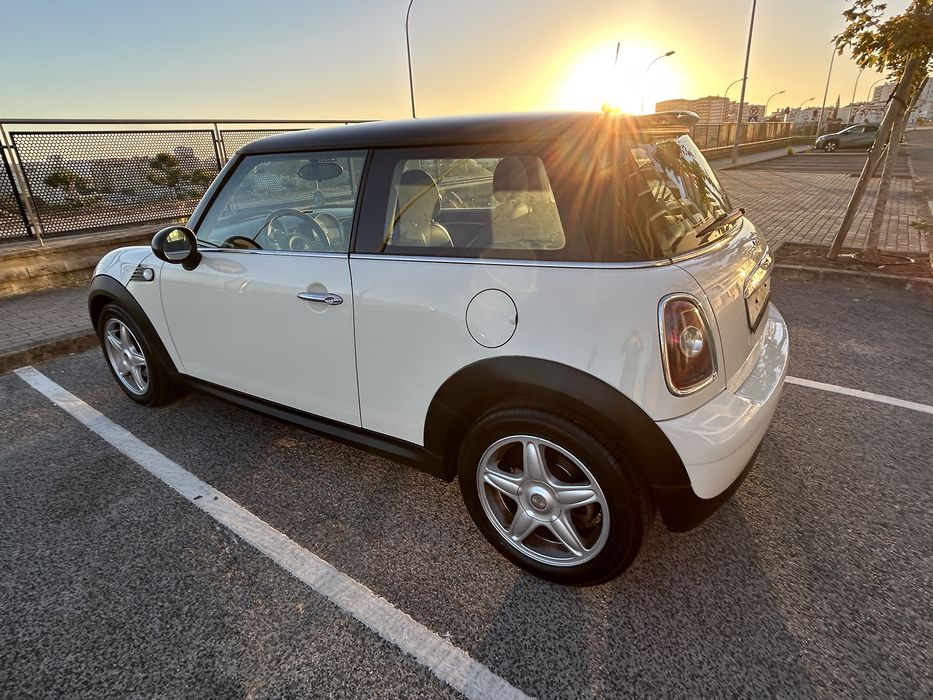 MINI Cooper D 1600 R56