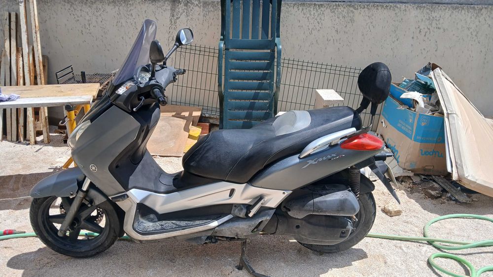 Mota yamaha x max 125