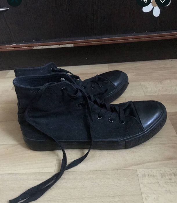 Взуття Converse різних видів