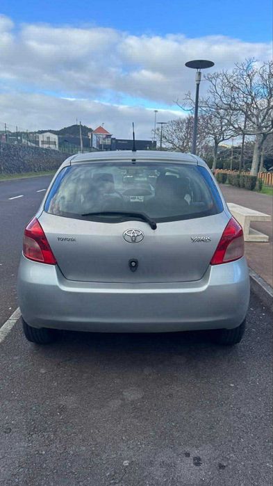 Toyota Yaris 1.0 VVT-i