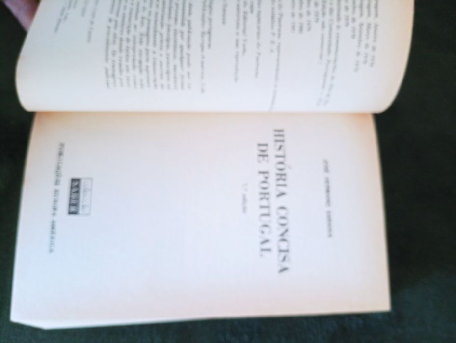 História Concisa de Portugal, José Hermano Saraiva.  1981,