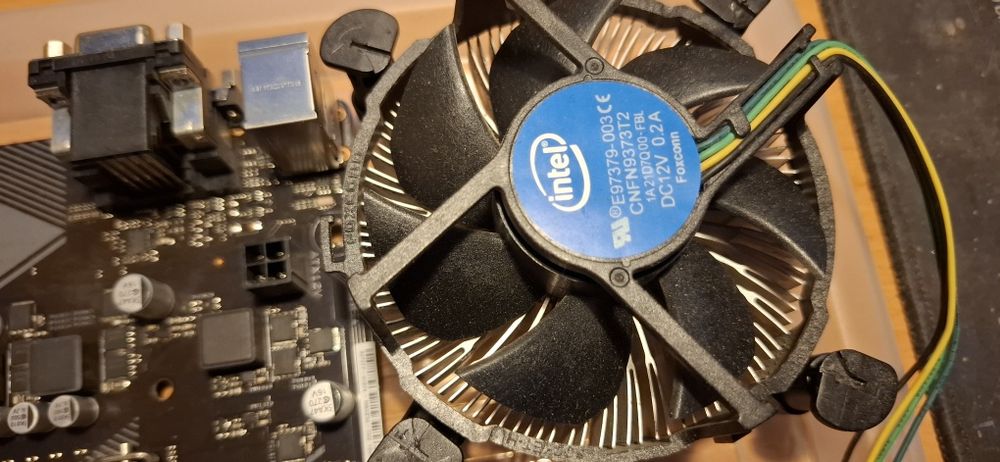 Sprzedam komputer, podzespoły w opisie.