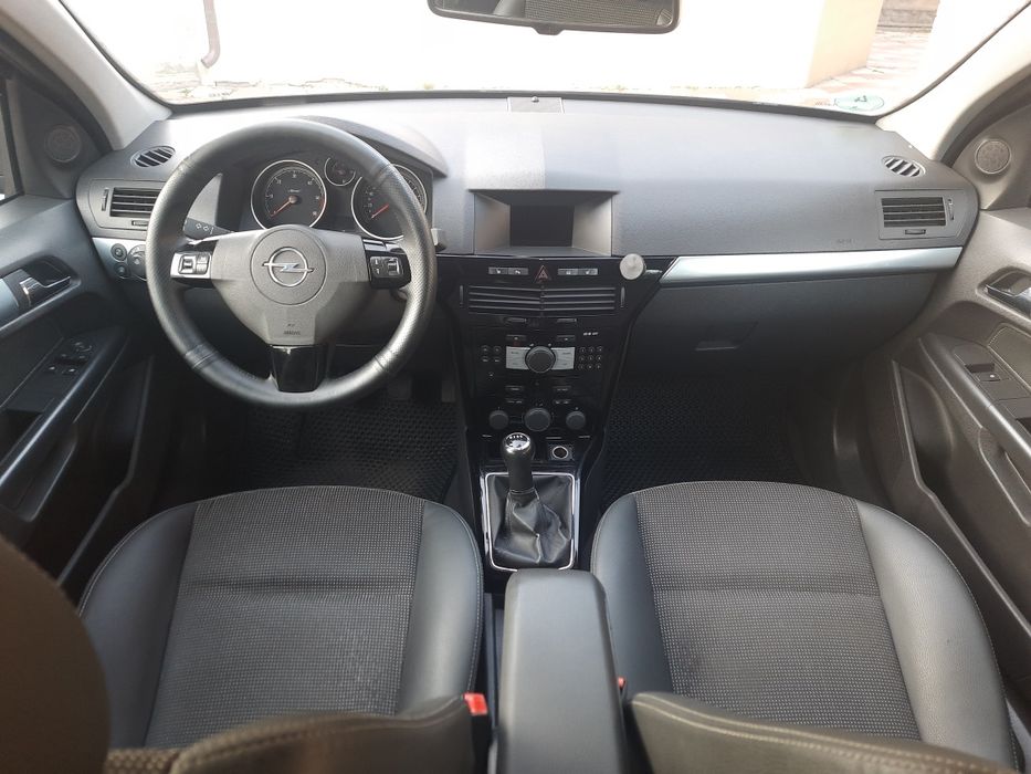 Opel Astra H 1.9cdTI
