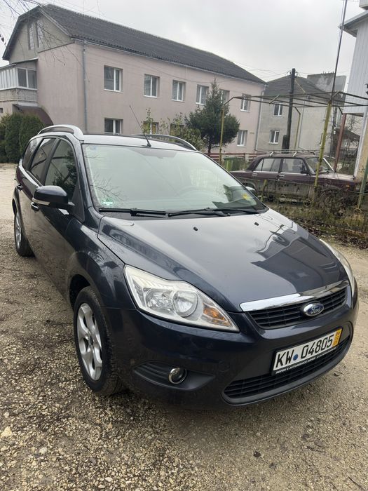 Свіжопригнаний фокус 2010 1.6 mpi