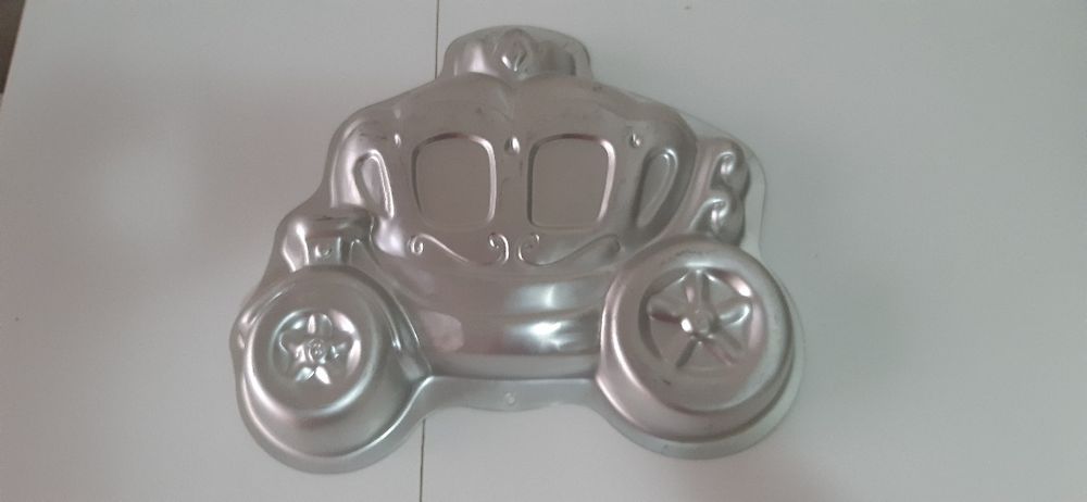 Forma bolos, carrinho de princesa