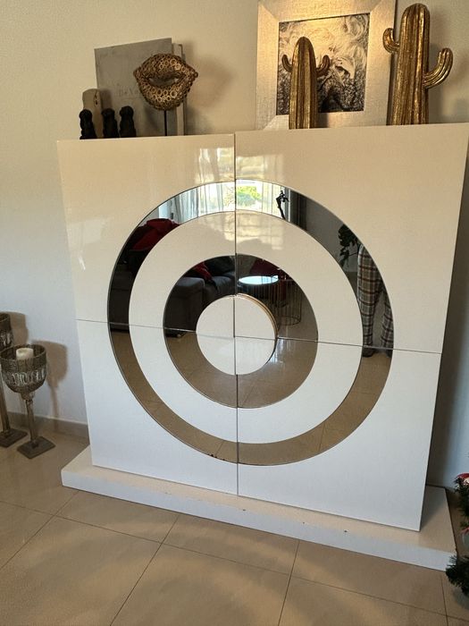 Movel aparador com 4 portas