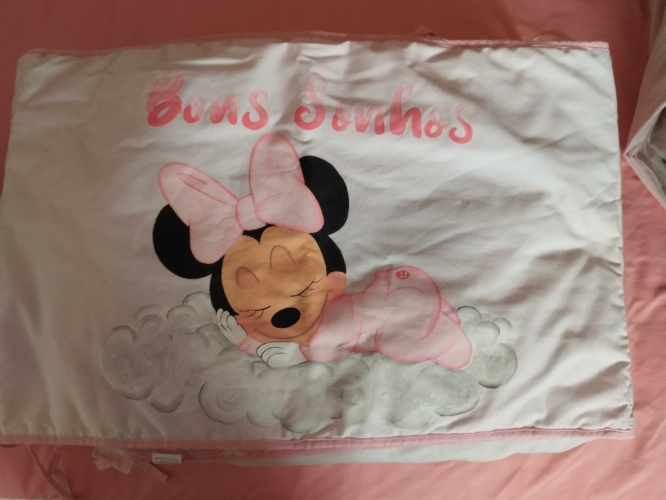 Berço + Colchão + Roupas de Cama