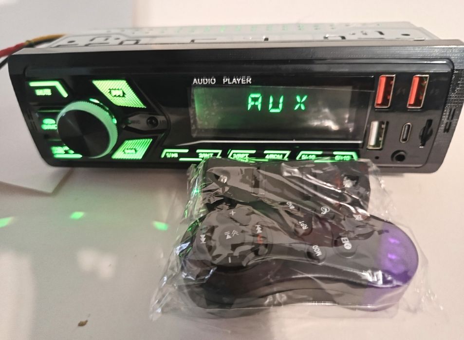 Autorrádio digital para carro, novo