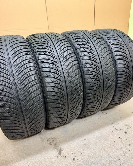Michelin Pilot Alpin5 235/45/18 kpl 4 szt rok 2020 bieżnik 5,0-6,5 mm
