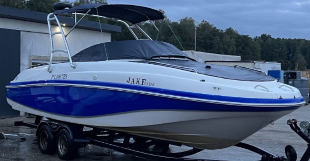 Łódź motorowa zamiana  bowrider motorówka Tahoe 254 14 osób 6.2 wtrysk