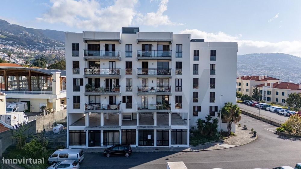 Apartamento T2 localizado na Achada