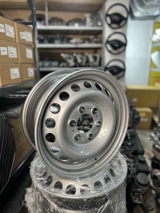 Резина 235/65/r16c.6/130/r16 на диски mercedes sprinter W907, W906