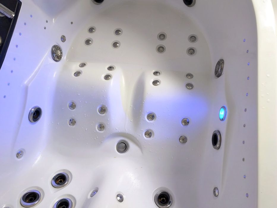 Wanna SPA z hydromasażem akrylowa Premium