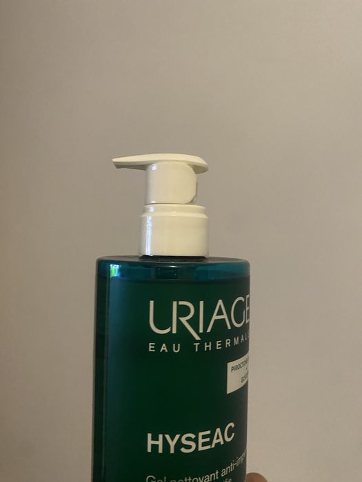 Vendo Gel Anti-Imperfeições , comprado mas nunca usado.