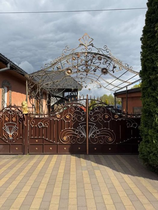 Продається кована брама та паркан