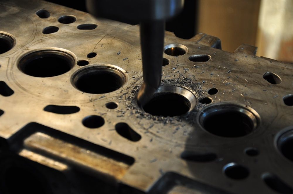 Ремонт головок ГБЦ .Шліфовка,фрезерні роботи,аргон TIG наплавка