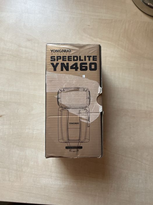 Спалах SpeedLite YN460