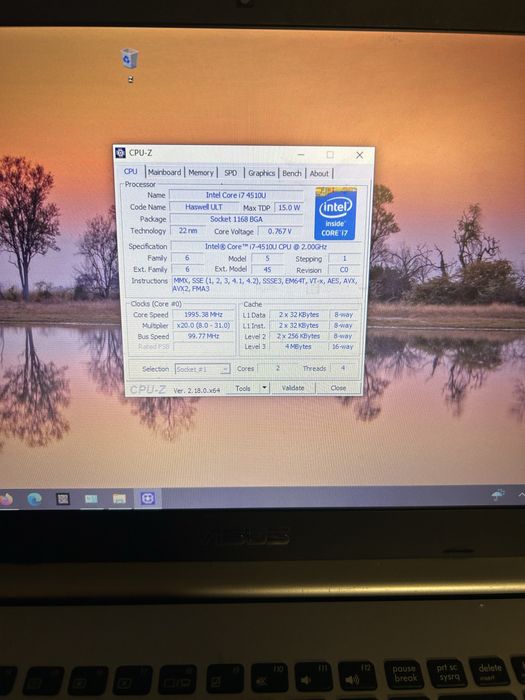Laptop asus  r553ln