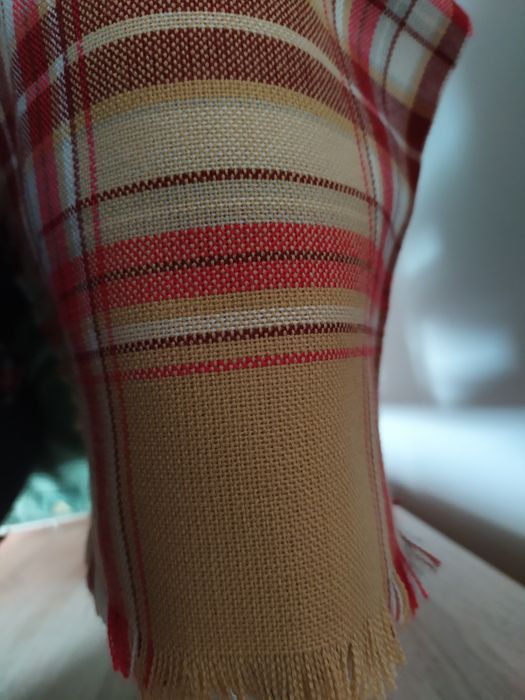 Chusta damska w kratę